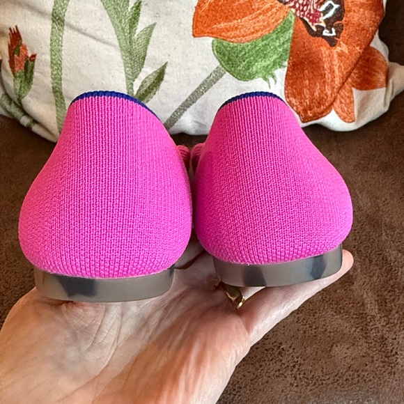 ROTHY’s POINT DRAGON FRUIT FLATS EUC $88 PRICE FIRM SIZE 9 - Picture 8 of 13